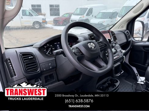 Used 2024 RAM ProMaster 2500 w/ Convenience Group FWD image 6