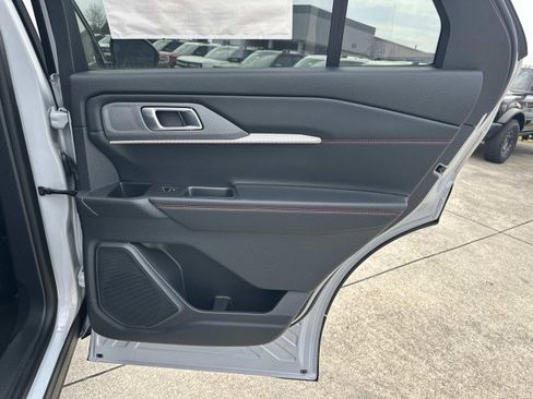 New 2026 Ford Explorer ST-Line image 16