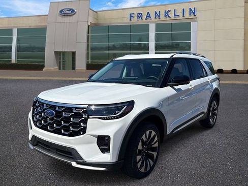 New 2026 Ford Explorer Platinum w/ LUX Leather Package AWD/4WD image 3