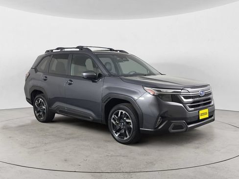 Used 2025 Subaru Forester Limited AWD/4WD image 3