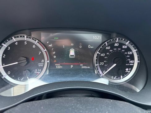 Used 2023 Toyota Highlander XLE FWD image 15
