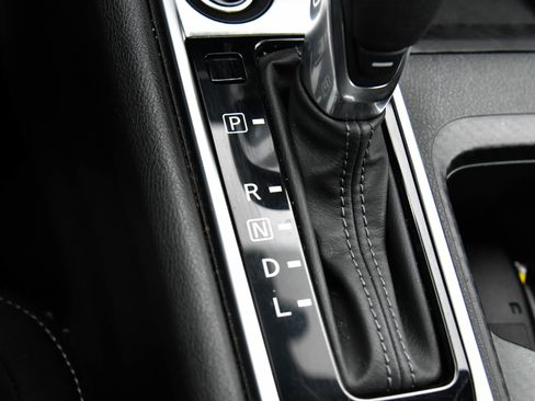 Used 2024 Nissan Sentra SV image 23