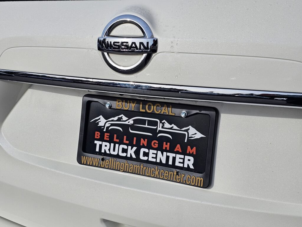 Used 2015 Nissan Rogue SL AWD/4WD image 14