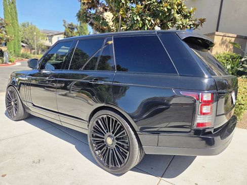 Used 2017 Land Rover Range Rover HSE AWD/4WD image 21