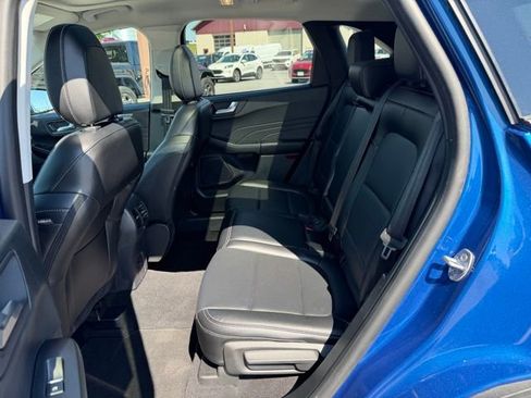 Certified 2022 Ford Escape Titanium w/ Class II Trailer Tow Package AWD/4WD image 20