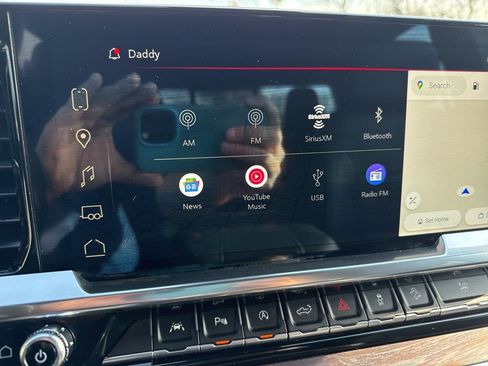 Used 2023 GMC Sierra 1500 SLT w/ SLT Premium Plus Package image 34