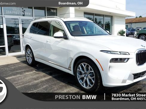 New 2027 BMW X7 xDrive40i AWD/4WD image 1