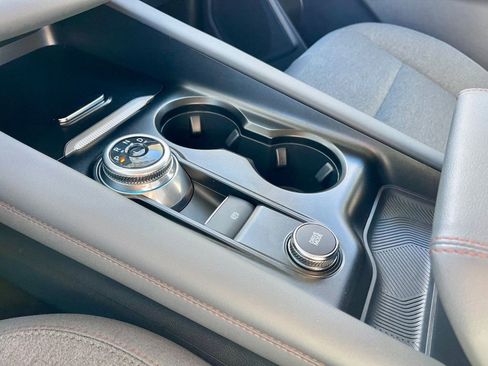 Used 2025 Ford Explorer Active image 16