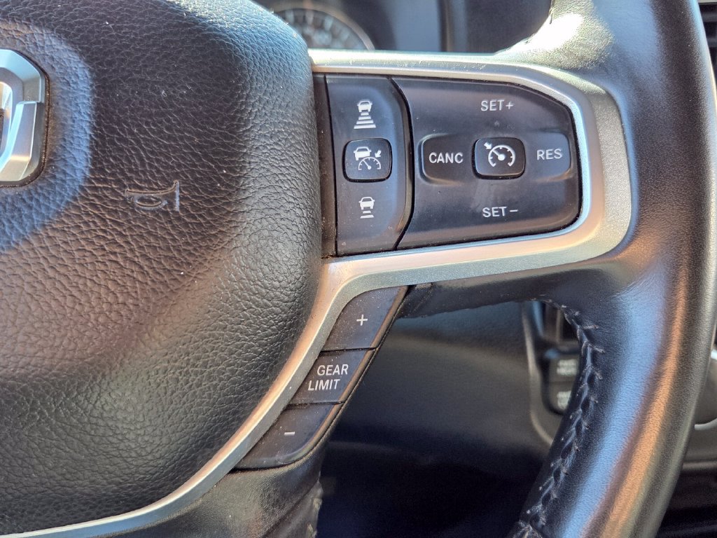 Used 2024 RAM 2500 Big Horn w/ Safety Group AWD/4WD image 25