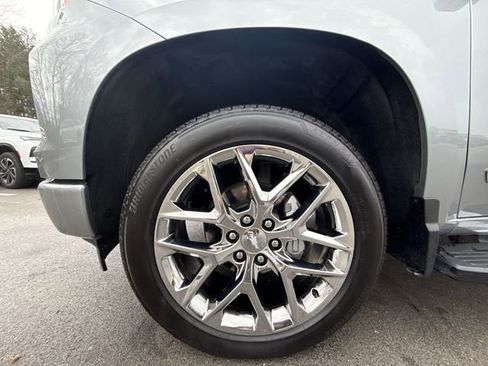 Used 2025 Chevrolet Silverado 1500 High Country w/ High Country Premium Package image 10