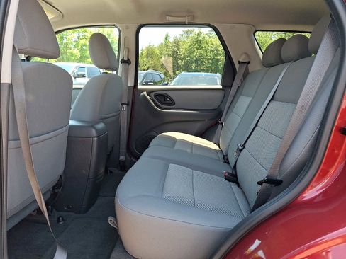 Used 2007 Ford Escape XLT FWD image 12