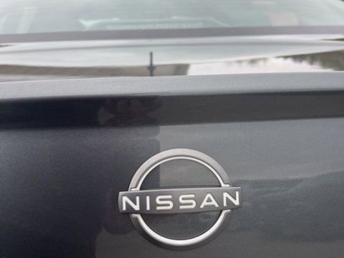 Used 2023 Nissan Versa S w/ S Plus Package FWD image 17