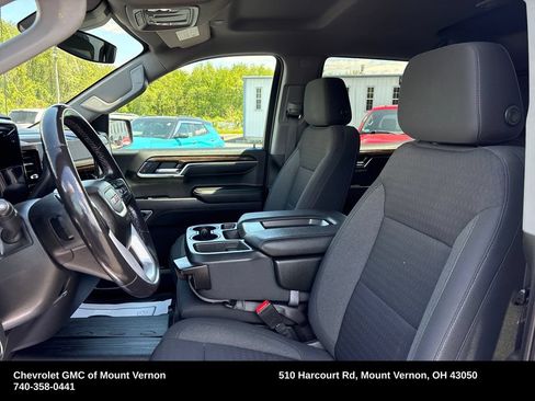 Used 2022 GMC Sierra 1500 Elevation w/ LPO, Elevation Black Package AWD/4WD image 11