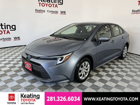 Certified 2025 Toyota Corolla LE FWD image 10