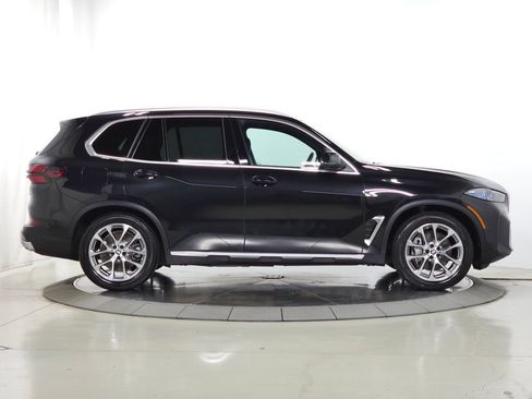 Used 2026 BMW X5 xDrive50e w/ Premium Package AWD/4WD image 10