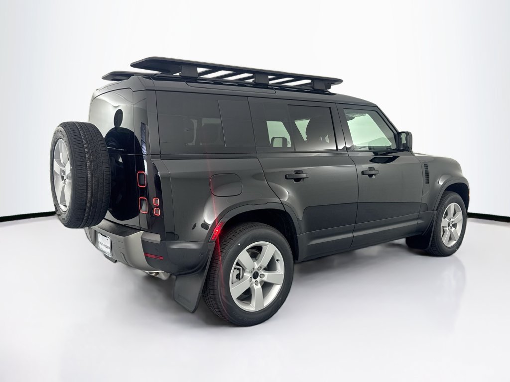 New 2026 Land Rover Defender 110 S AWD/4WD image 5