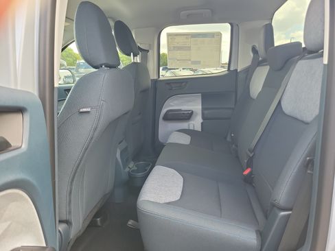 New 2026 Ford Maverick XLT FWD image 9