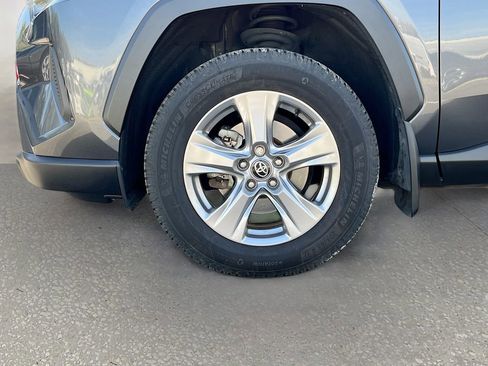 Used 2022 Toyota RAV4 XLE image 26