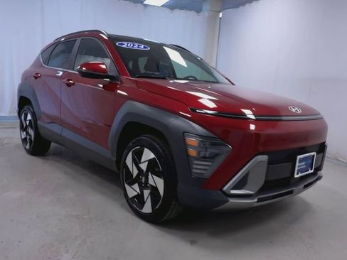 Used 2024 Hyundai Kona Limited image 2