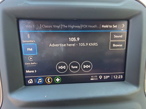 Used 2024 Chevrolet Silverado 1500 Custom AWD/4WD image 28