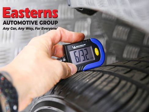 Used 2023 Dodge Challenger SXT image 28