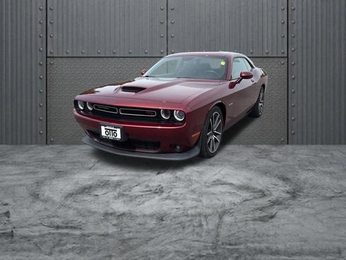 Used 2022 Dodge Challenger R/T w/ Plus Package RWD image 3