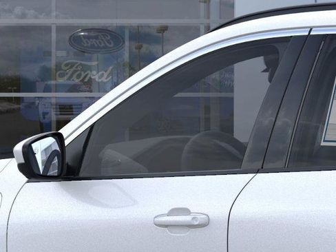 New 2025 Ford Escape SE image 20