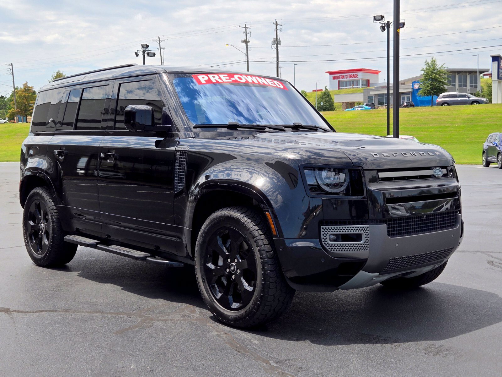 Used 2022 Land Rover Defender 110 X-Dynamic SE AWD/4WD image 7