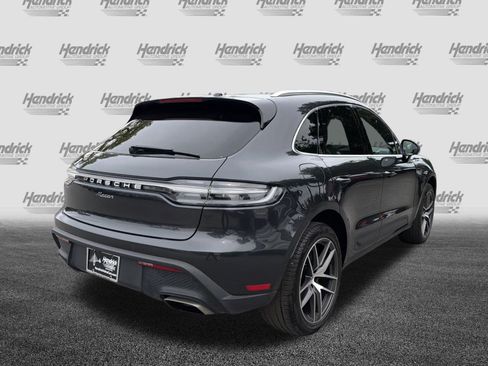 Used 2022 Porsche Macan AWD/4WD image 10
