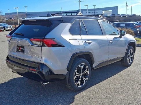 New 2025 Toyota RAV4 XSE image 18