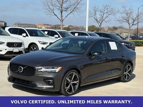Certified 2023 Volvo S60 B5 Plus image 3