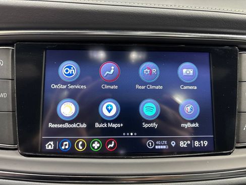 Used 2023 Buick Enclave Essence w/ Experience Buick Package AWD/4WD image 21