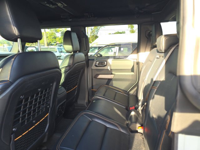 Used 2023 Ford Bronco Badlands AWD/4WD image 8
