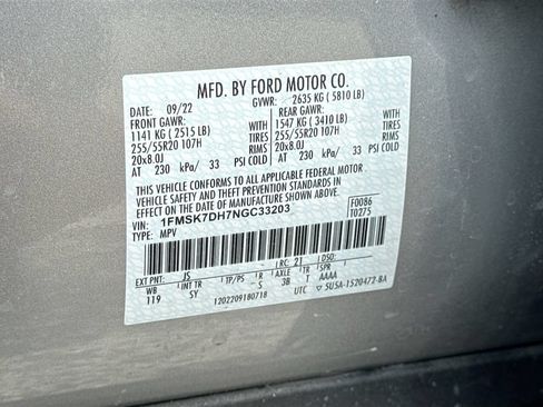 Used 2022 Ford Explorer XLT w/ Equipment Group 202A RWD image 33
