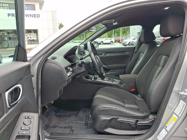 Used 2025 Honda Civic Sport image 13