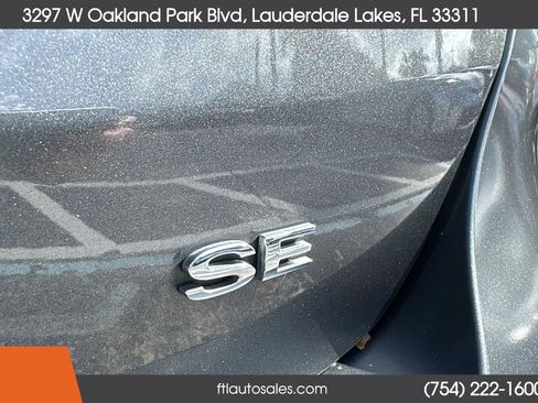 Used 2018 Ford Focus SE FWD image 14