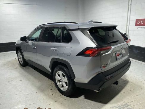 Used 2020 Toyota RAV4 XLE w/ All Weather Liner Package AWD/4WD image 4