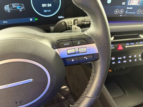 Used 2025 Hyundai Sonata Limited image 21