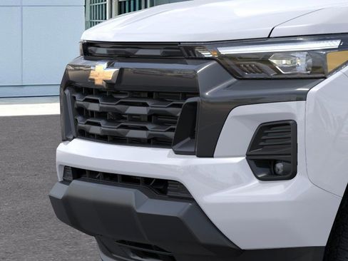 New 2026 Chevrolet Colorado LT image 13