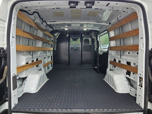 Used 2024 Ford Transit 250 Low Roof w/ Exterior Upgrade Package image 26