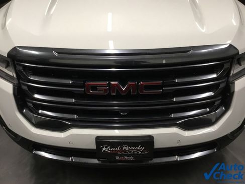 Used 2022 GMC Acadia AT4 w/ Technology Package image 19