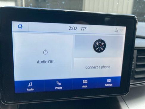 Used 2020 Ford Explorer XLT w/ Comfort Package AWD/4WD image 23