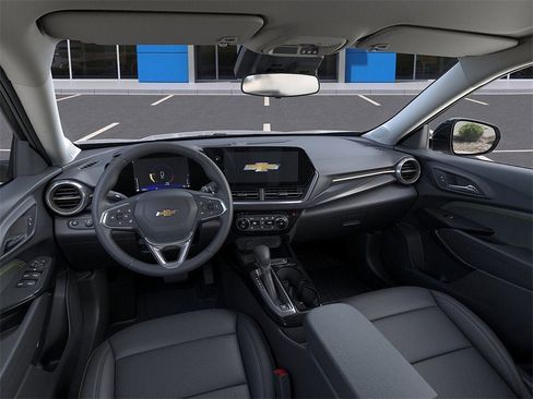 New 2026 Chevrolet Trax ACTIV w/ Driver Confidence Package image 16