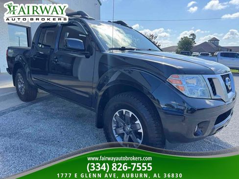 Used 2016 Nissan Frontier PRO-4X w/ Pro-4x Luxury Package AWD/4WD image 4