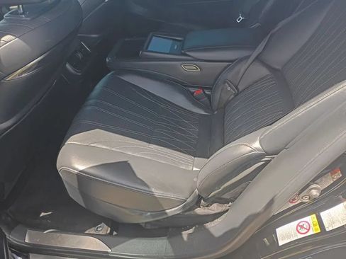 Used 2018 Lexus LS 500 AWD w/ Luxury Package image 20
