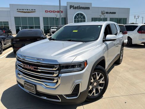 Used 2020 GMC Acadia SLE FWD image 1