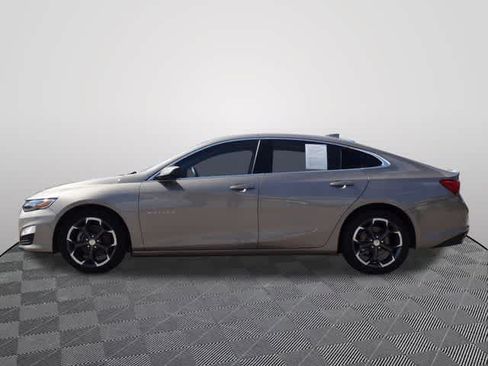 Used 2023 Chevrolet Malibu LT FWD image 2