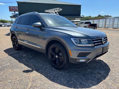 Used 2020 Volkswagen Tiguan SEL image 7