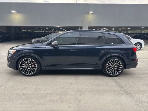 New 2026 Audi SQ7 Prestige image 9