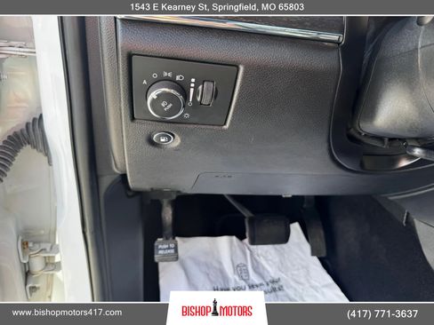 Used 2018 Jeep Grand Cherokee Limited AWD/4WD image 25